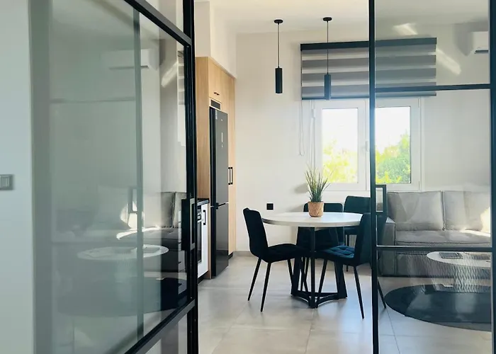 Angel Mountainous House Polýgyros